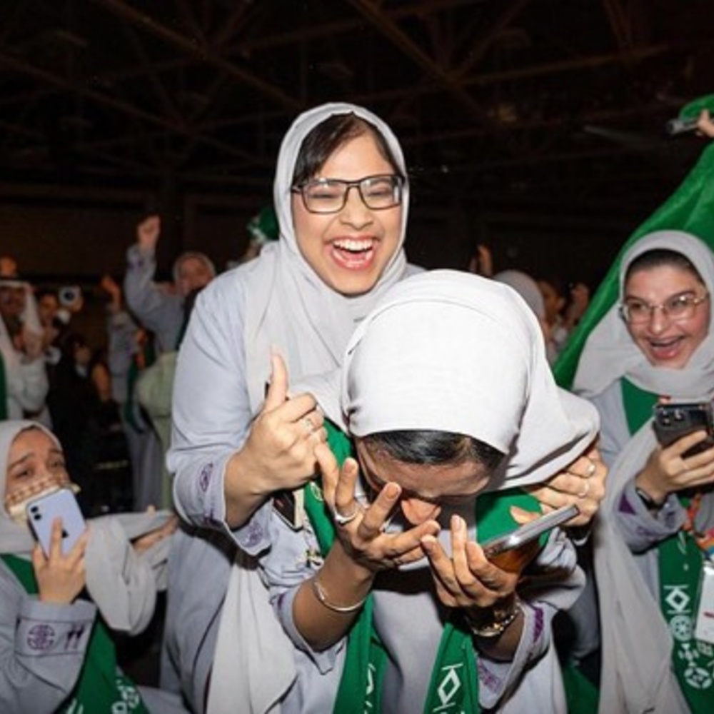 تمكن طلاب المنتخب السعودي للعلوم والهندسة من تسجيل إنجازًا علميًا وعالميًا رسم مجداً جديداً ساطعًا في سماء المملكة 