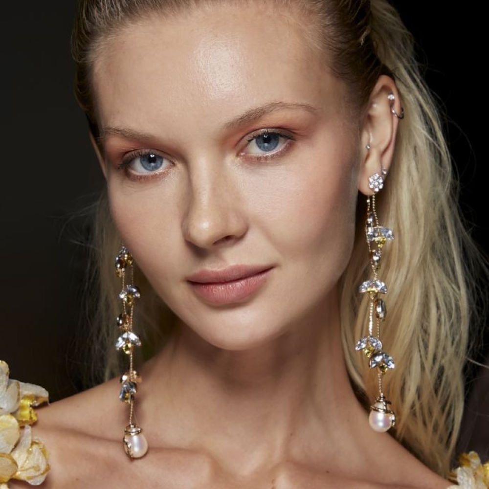 كيف تختارين العطور المناسبة لشخصيتك؟