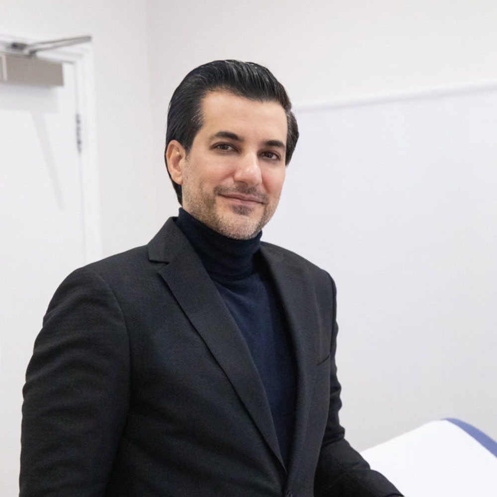 الجراح د. دنيس كانليادا يكشف لـ "هي"  تفاصيل وأسرار الجراحة التجميلية للأنف Rhinoplasty وانعكاسها على الثقة بالنفس