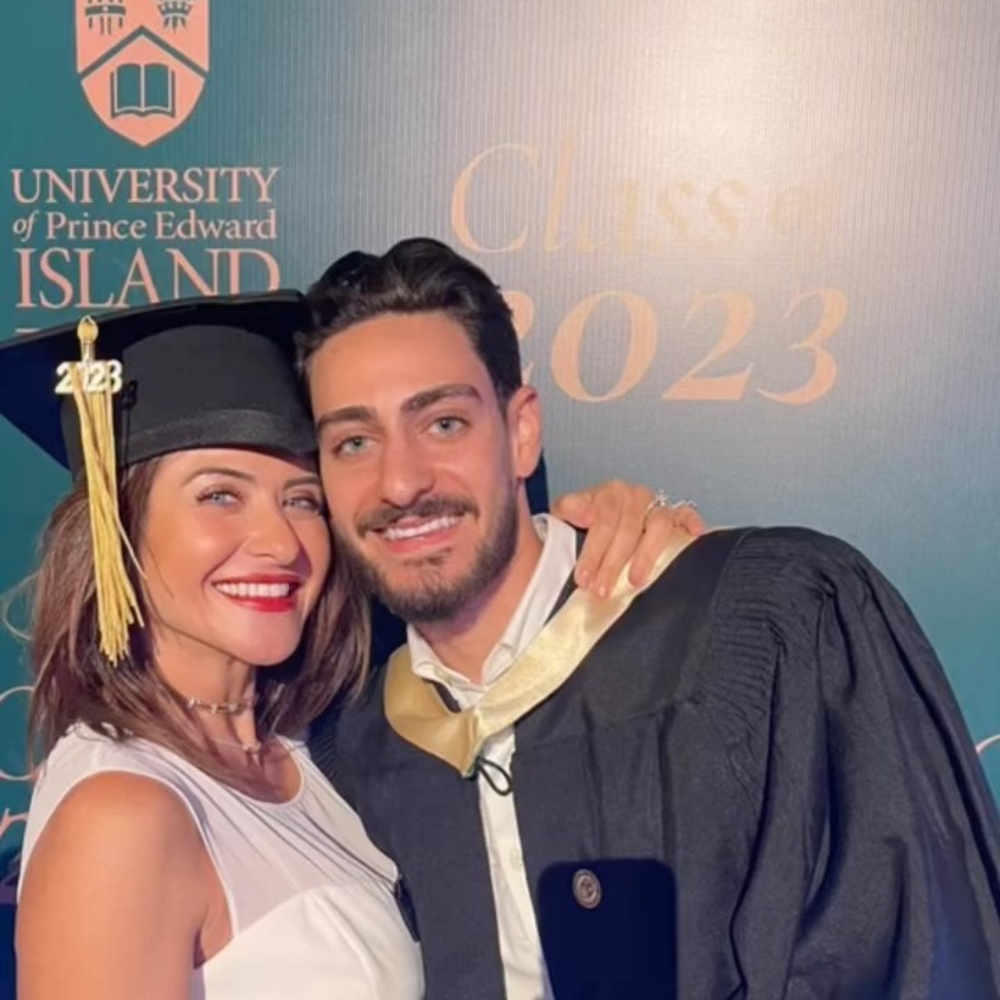 هيدي كرم وابنها