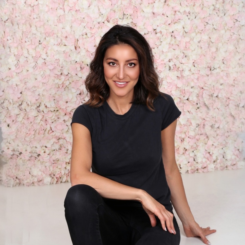 مصممة الأزياء Nadine Merabi