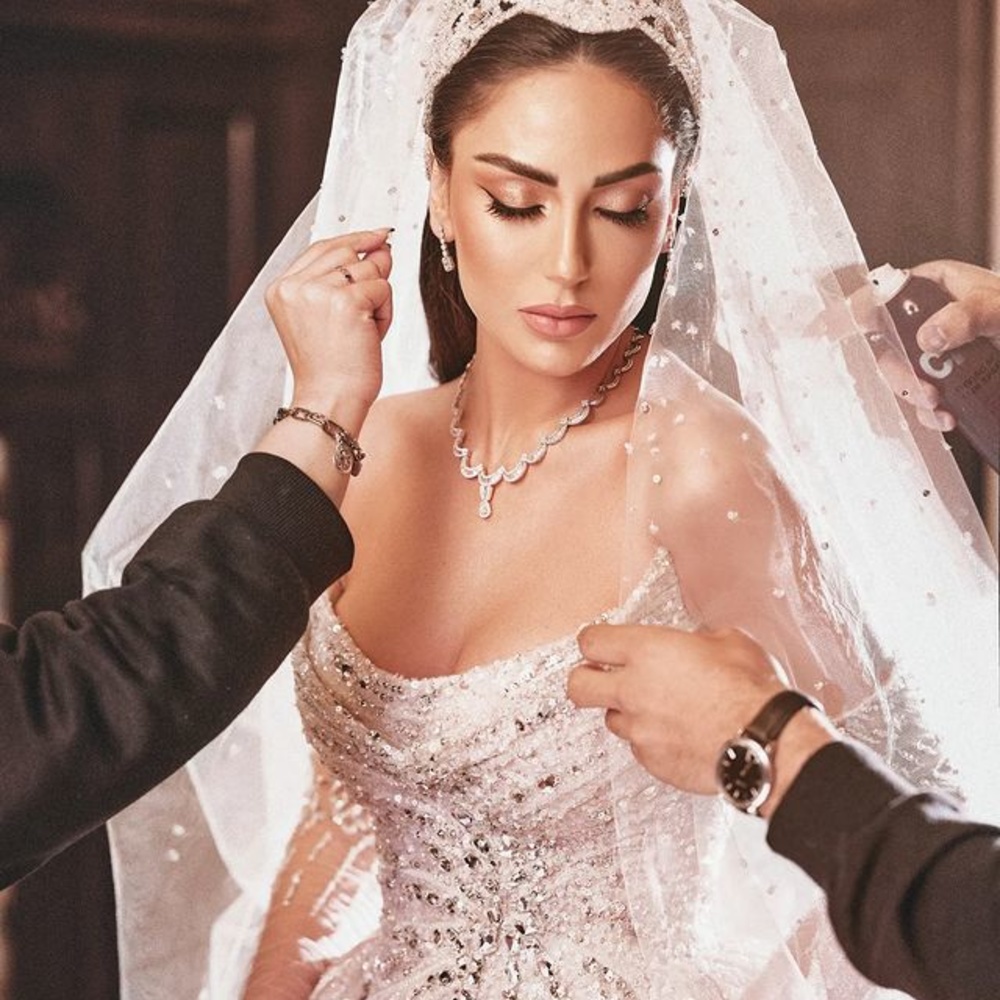 اكسسوار شعر يغطي الرأس