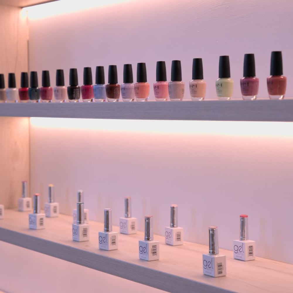 "هي" في حوار خاص مع رائدتي الأعمال بسمة قطان وهديل المهيد.. رسالة شاملة من الصحة إلى عالم التجميل