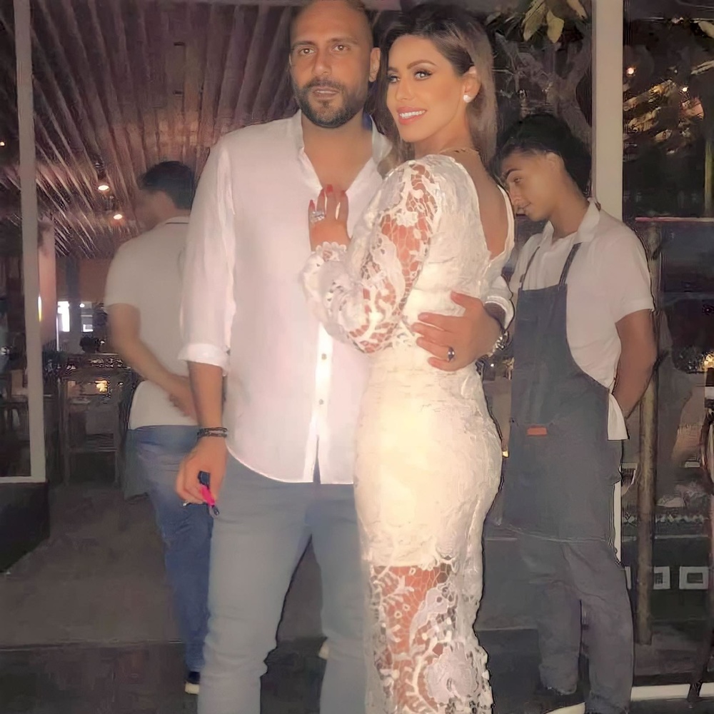 مي سليم تطلقت من وليد فواز