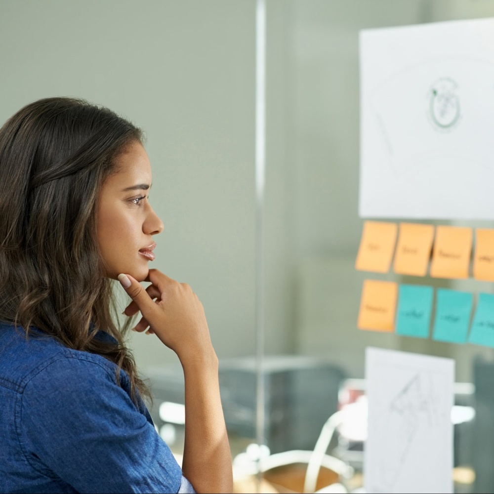 أهمية علم النفس في الأسماء التجارية الفعالة التي تترك انطباعًا دائمًا