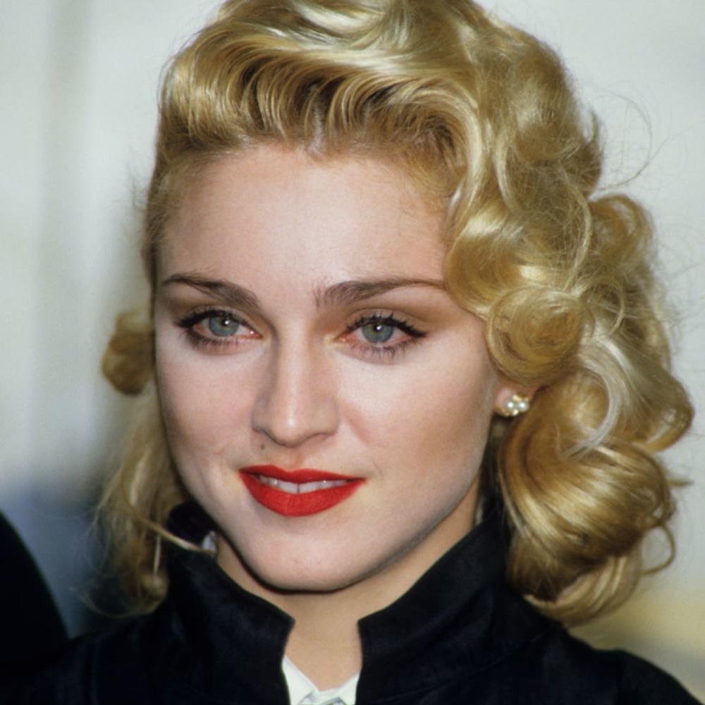 معايير جمالية اشتهرت بها النجمة العالمية مادونا ..إليك أسرارها