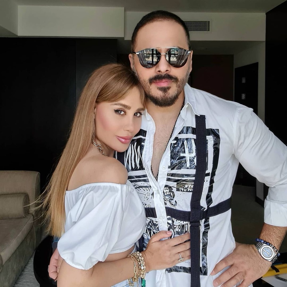 رامي عياش وزوجته