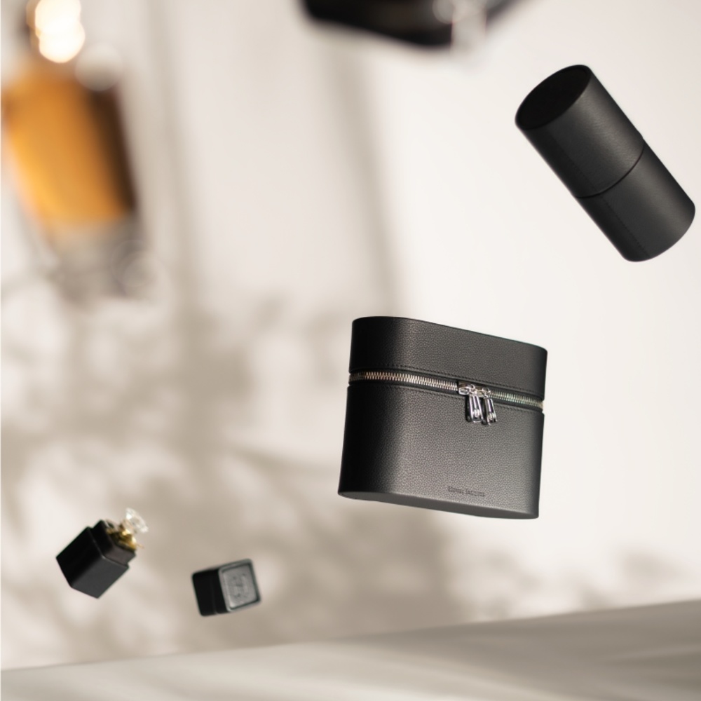 مجموعة HJ Voyage من هنري جاك أكسسوارات للسفر مصنوعة من مواد فاخرة