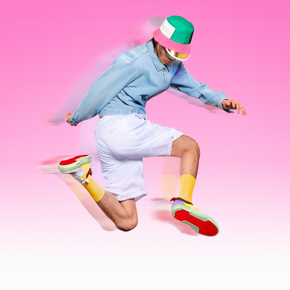 كريستيان لوبوتان يُطلق ASTROLOUBI