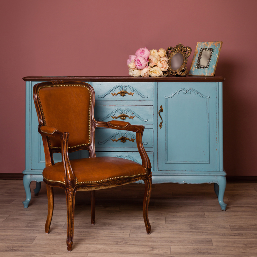 لمحبي التاريخ والتراث وسحر الماضي..  5 معايير لاختيار الأثاث العتيق للمنزل