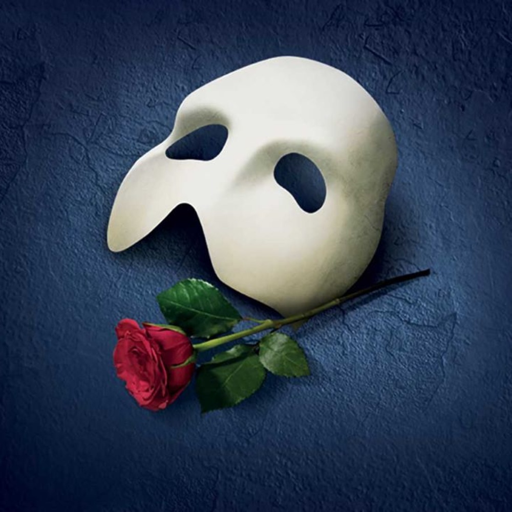 المسرحية الموسيقية العالمية "شبح الأوبرا" Phantom of the Opera لأول مرة في الرياض