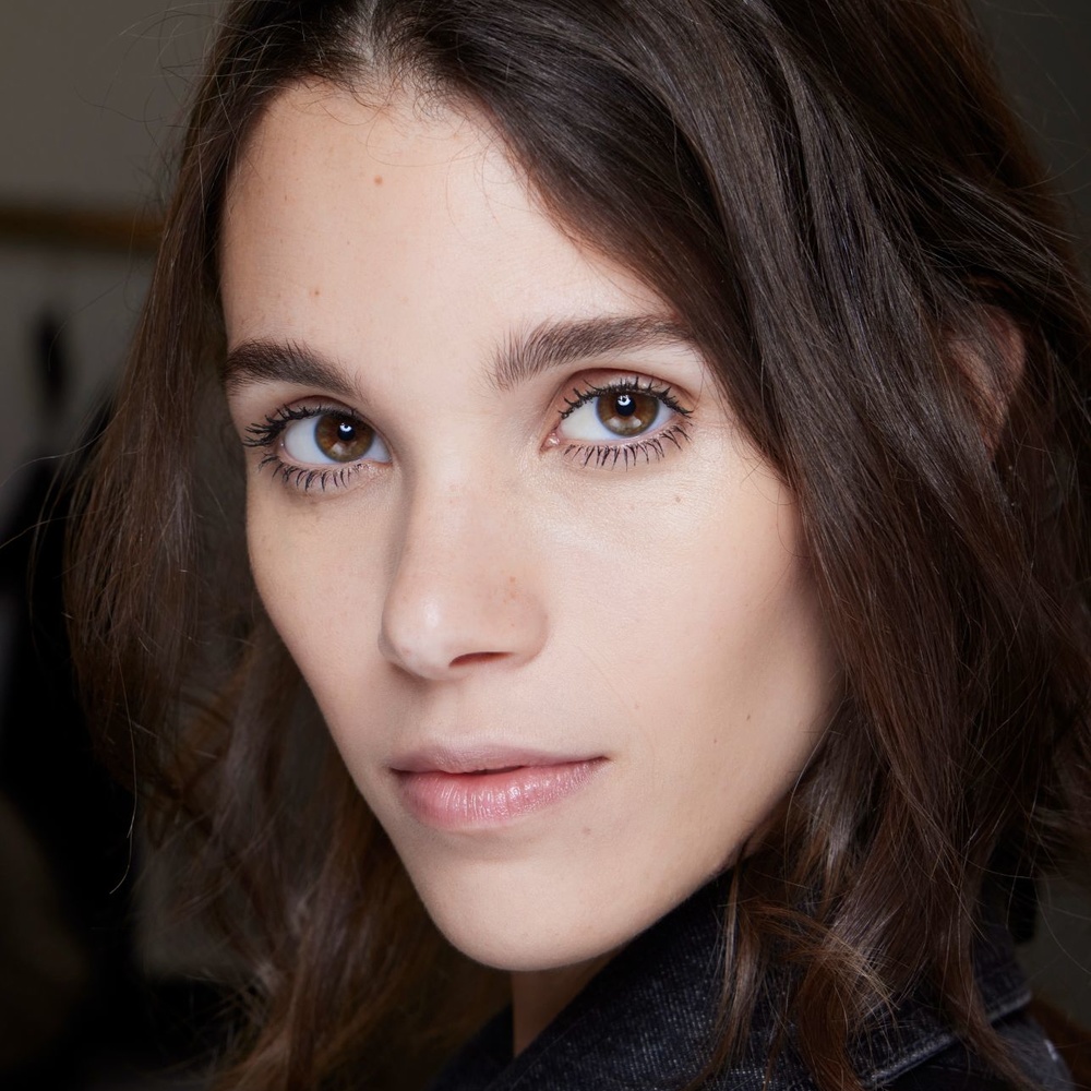 الأعشاب والمكونات الطبيعية من تراث المرأة السعودية.. إليك طرق تحضيرها