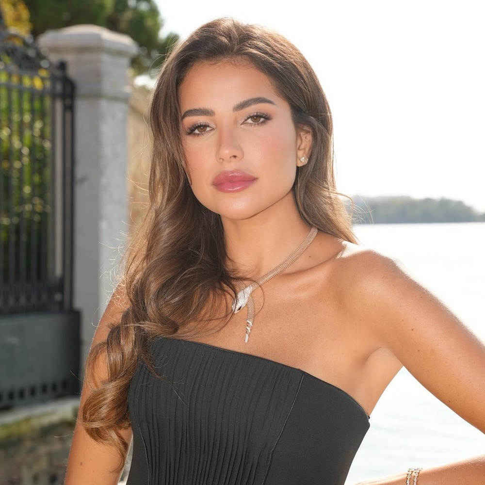 مكياج ناعم بالخطوات من وحي سارة مراد يناسب احتفالات اليوم الوطني السعودي