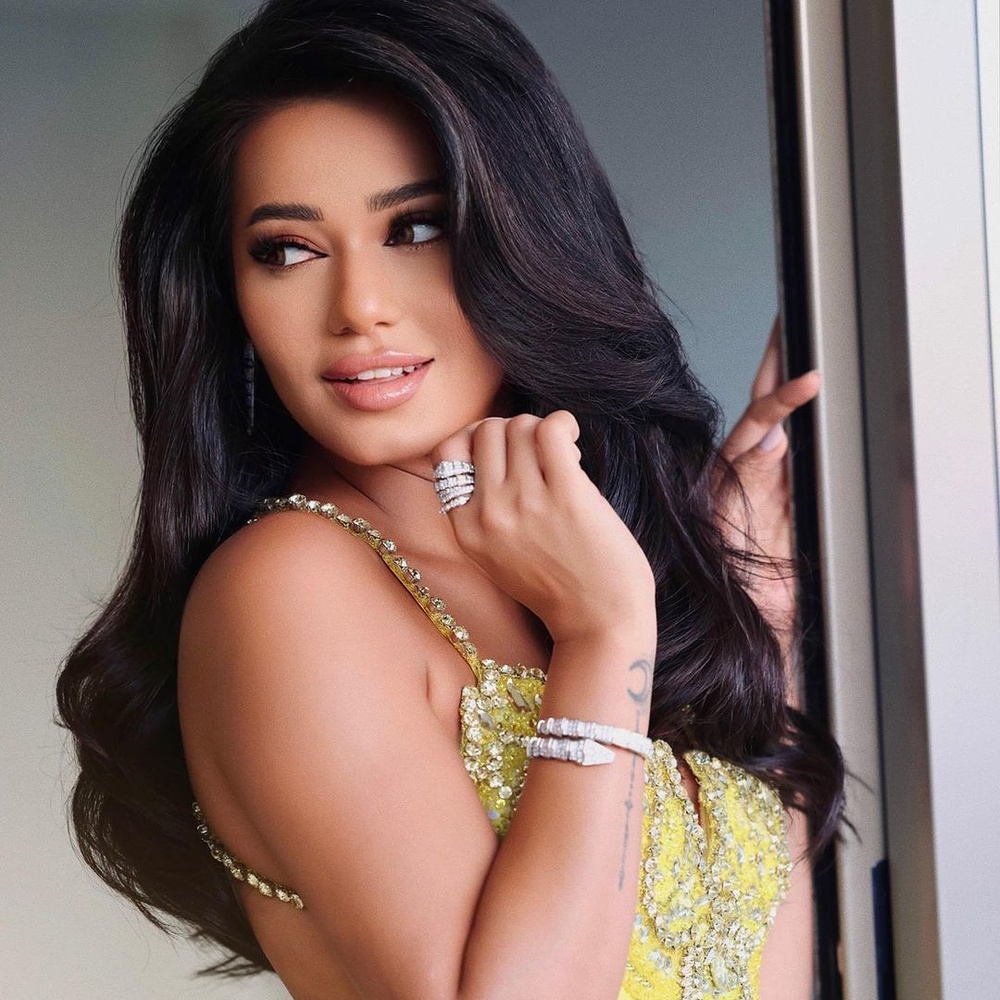 أجمل إطلالات الشعر والمكياج للنجمات في حفل الموريكس دور 2023..إليك أسلوبهن المميز