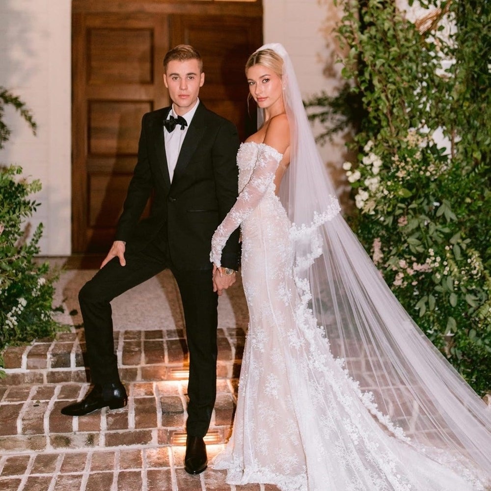 طرحة هايلي بيبر