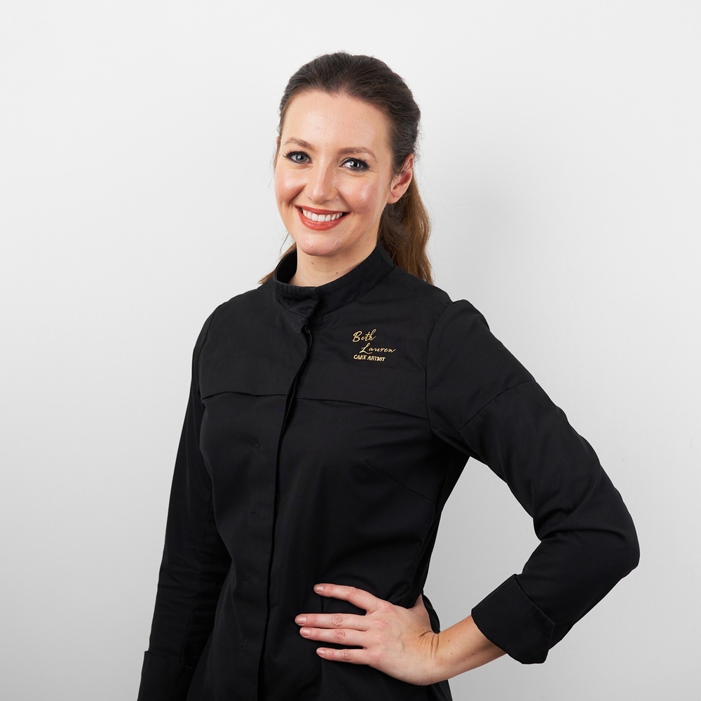 بيث لورين فنانة الكيك في ذا كيك بوتيك