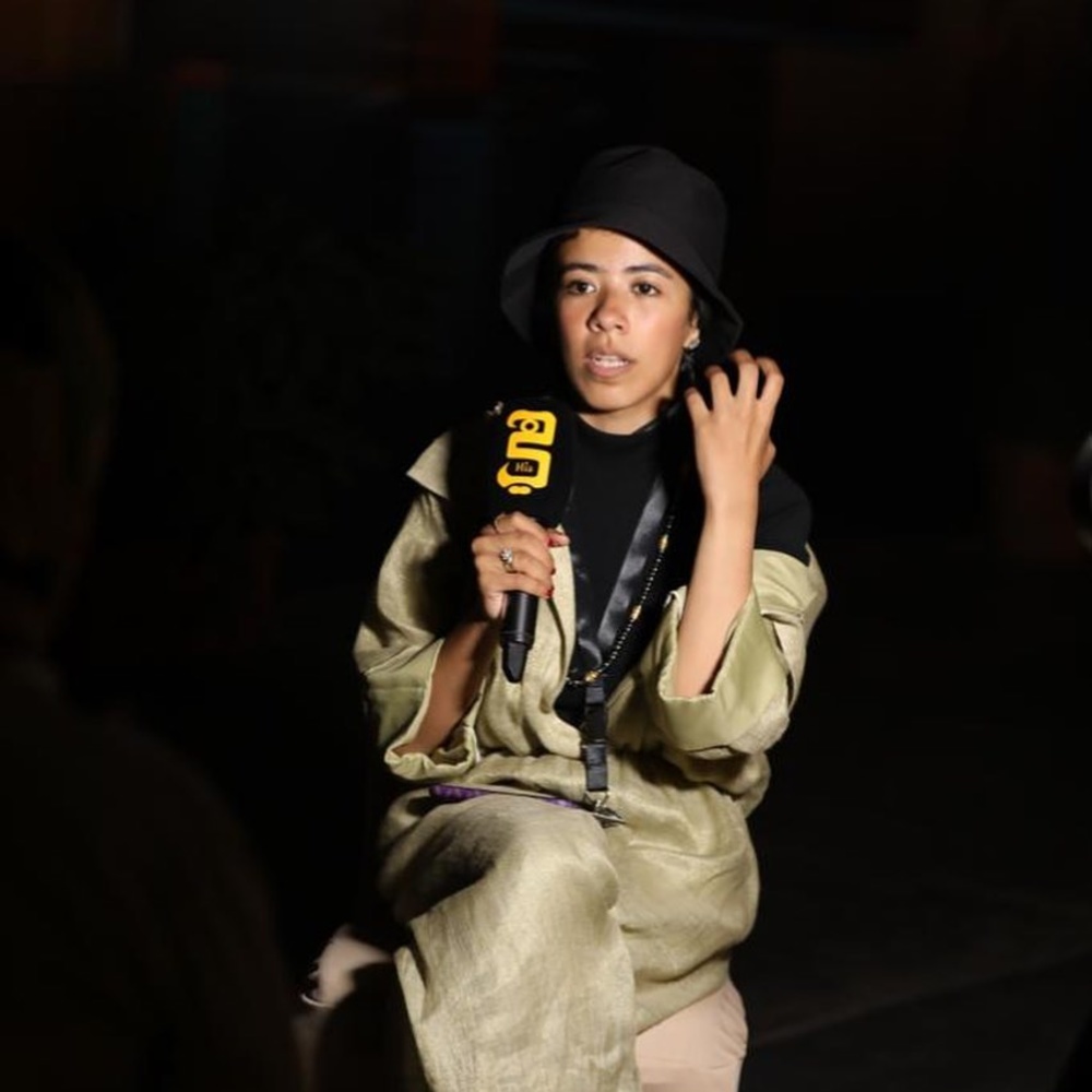 المخرجة السعودية جواهر العامري لـ"هي": فيلم "انصراف" تجربة شخصية مررت بها  وواجهت تحديا في اختيار بطلته