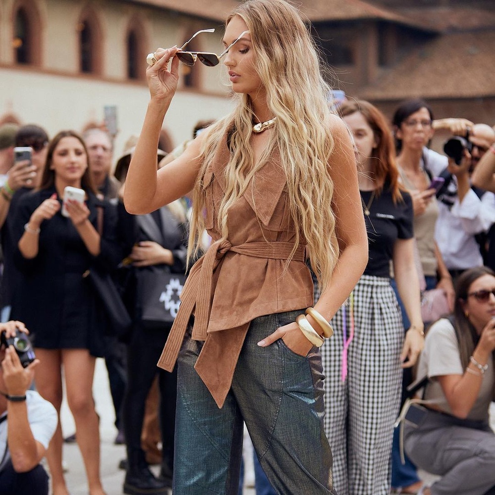 إطلالة من Street style ميلانو بعدسة Morgane Maurice