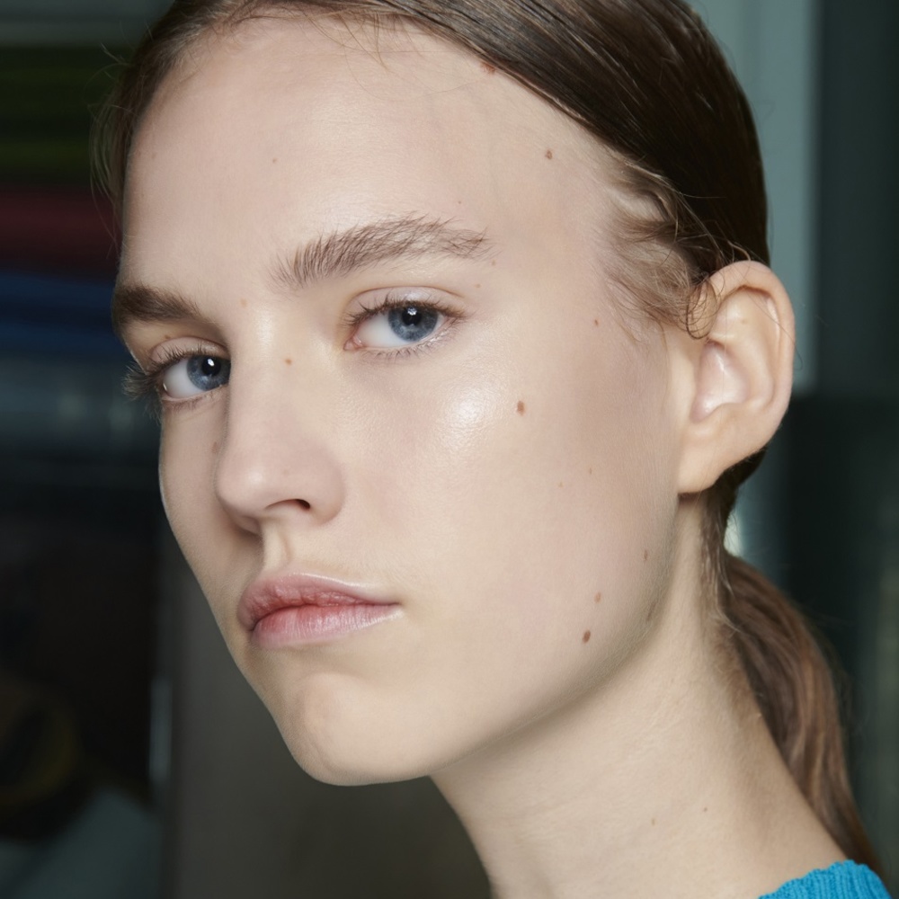 ما هو "ميكروبيوم الجلد" ولماذا علينا الاعتناء به؟