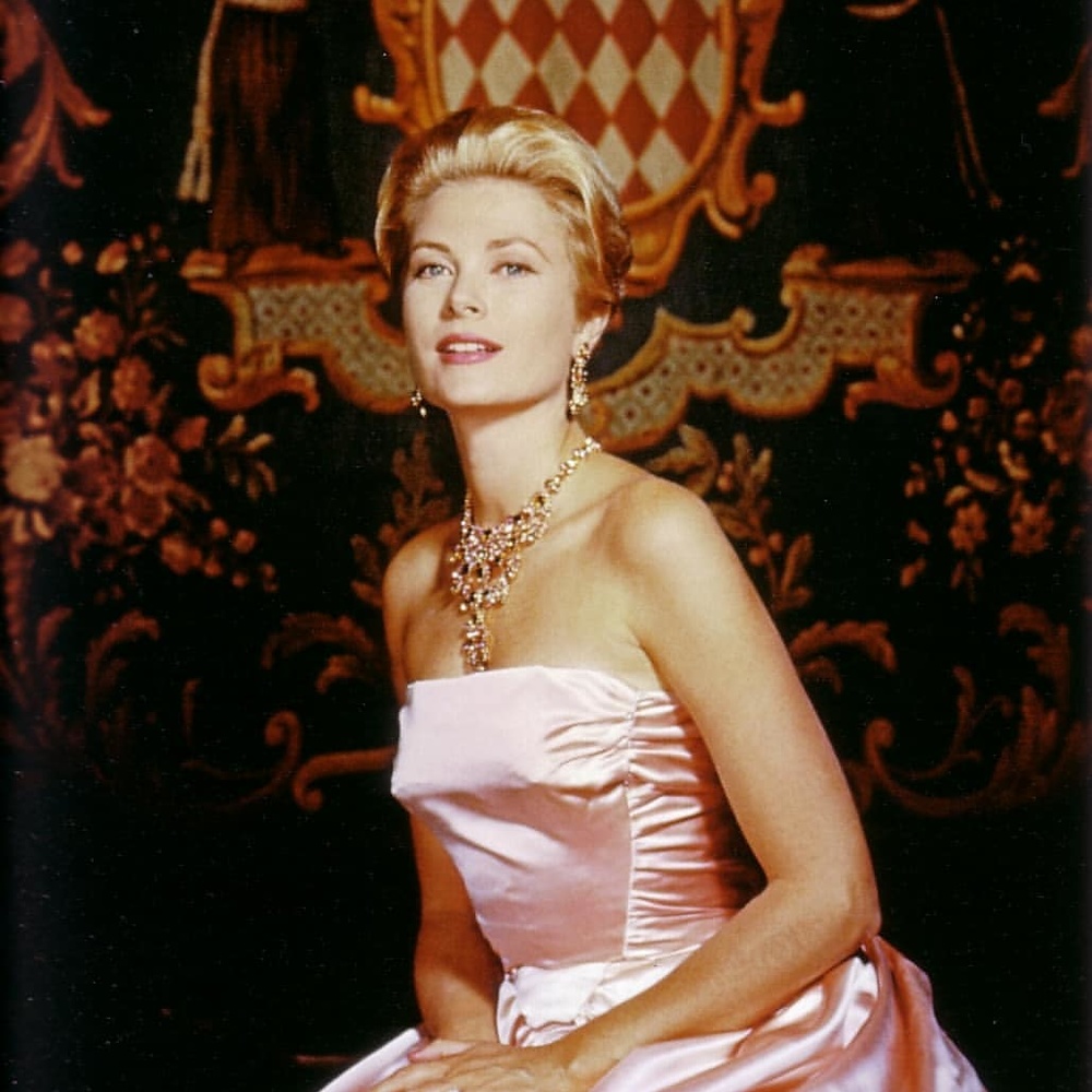 أجمل مجوهرات غريس كيلي Grace Kelly من الياقوت الأحمر