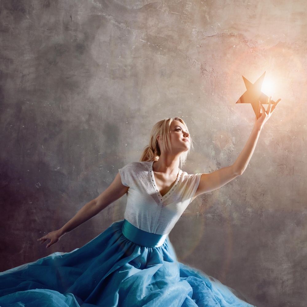 لمحاربة تأثيرات الشعور بالوحدة تعلمي كيفية الاستمتاع بالوقت بمفردك لتعزيز صحتك النفسية