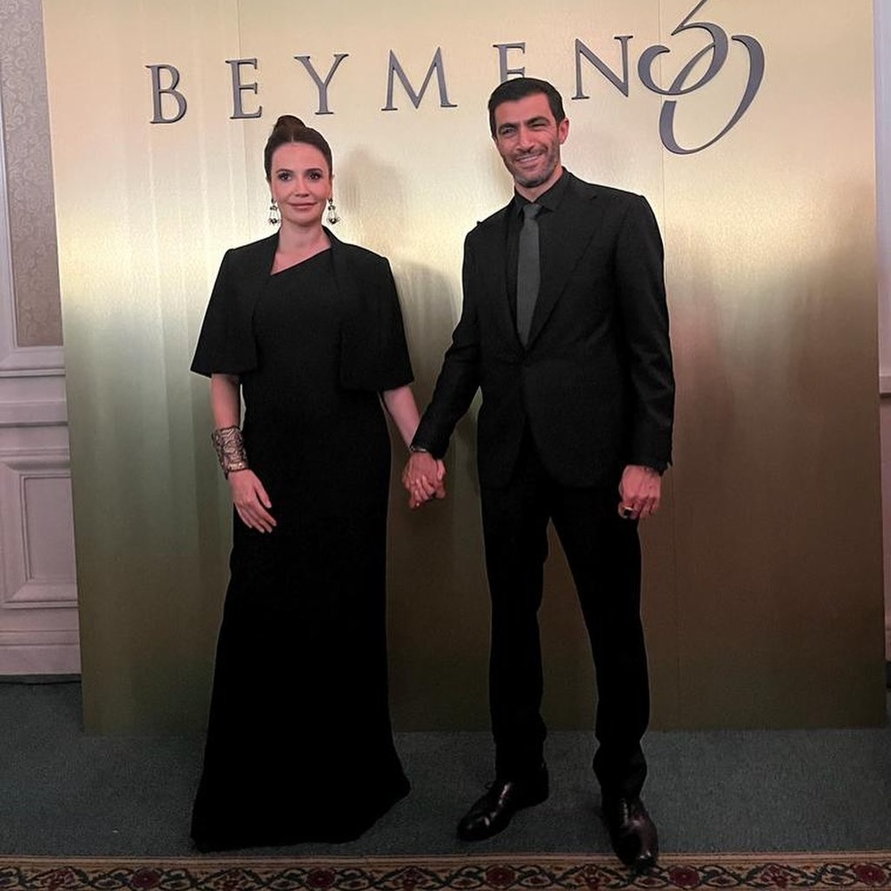 سونغل أودن تستعرض رومانسيتها مع زوجها في أول ظهور رسمي لهما معًا بعد إعلان حملها بطفلهما الأول..بالصور