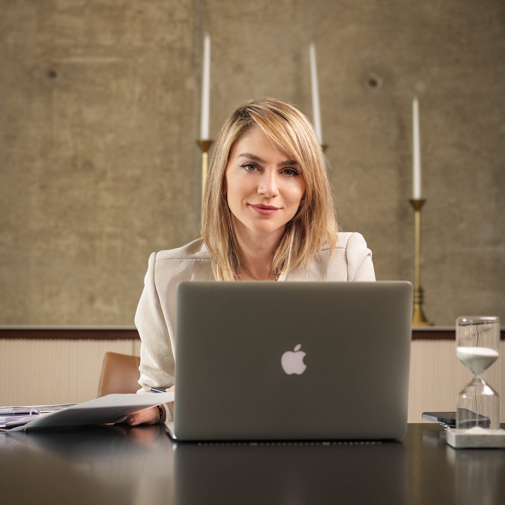 غايل تيرزيس مدربة مهنية وتنفيذية، ومؤسسة "Boost Up"