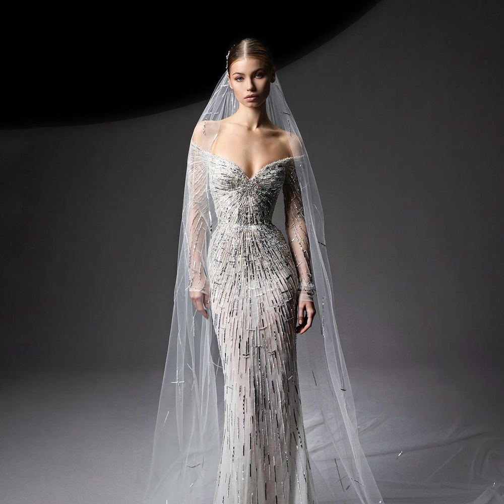 طرحات تعكس الرومانسية والأناقة من أسبوع الموضة العرائسي في نيويورك