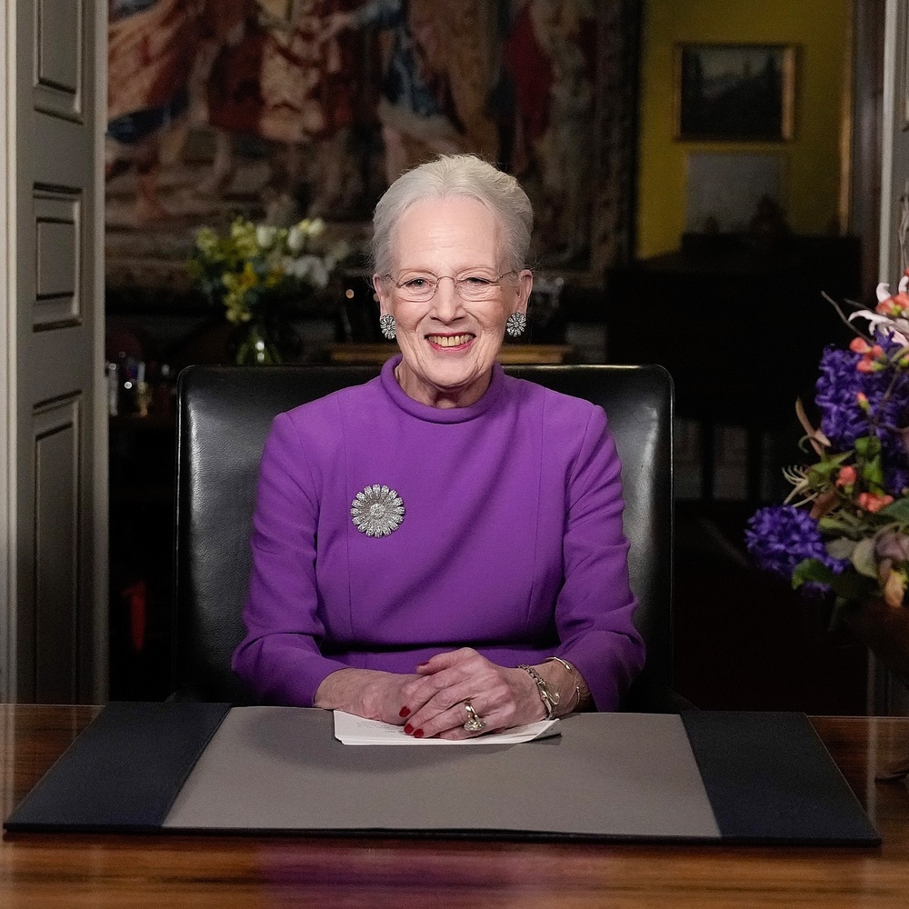 الملكة مارغريت تتنازل عن عرش الدانمارك لنجلها الأمير فريدريك