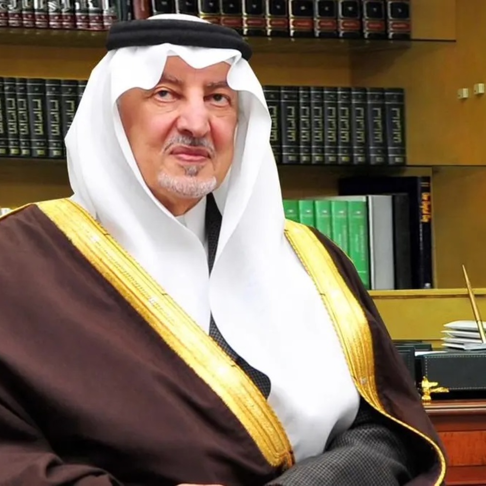 الفنون البصرية تحتفي بالمسيرة الفنية والثقافية للأمير "خالد الفيصل" في معرض "موطن أفكاري"