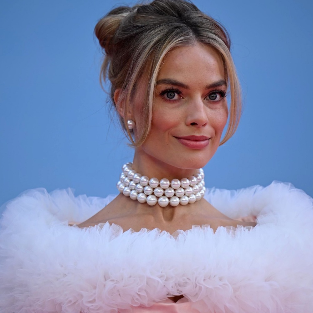 إطلالات مارغوت روبي الجمالية استثنائية لنجمة فيلم باربي