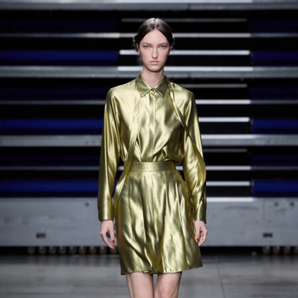 إطلالة من Akris