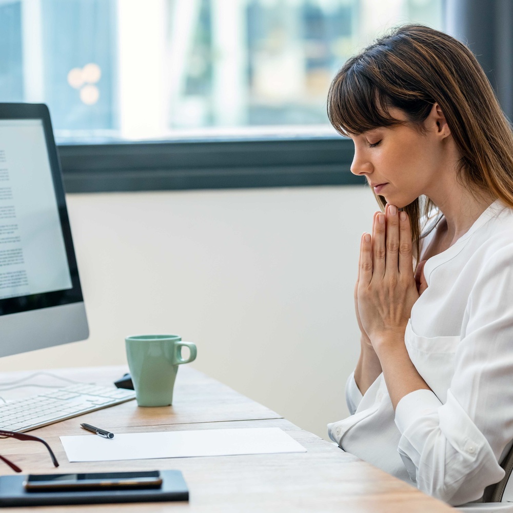 أعراض الإرهاق مزعجة وأخطرها فقد الحافز والتعب والرغبة في الانعزال عن الآخرين