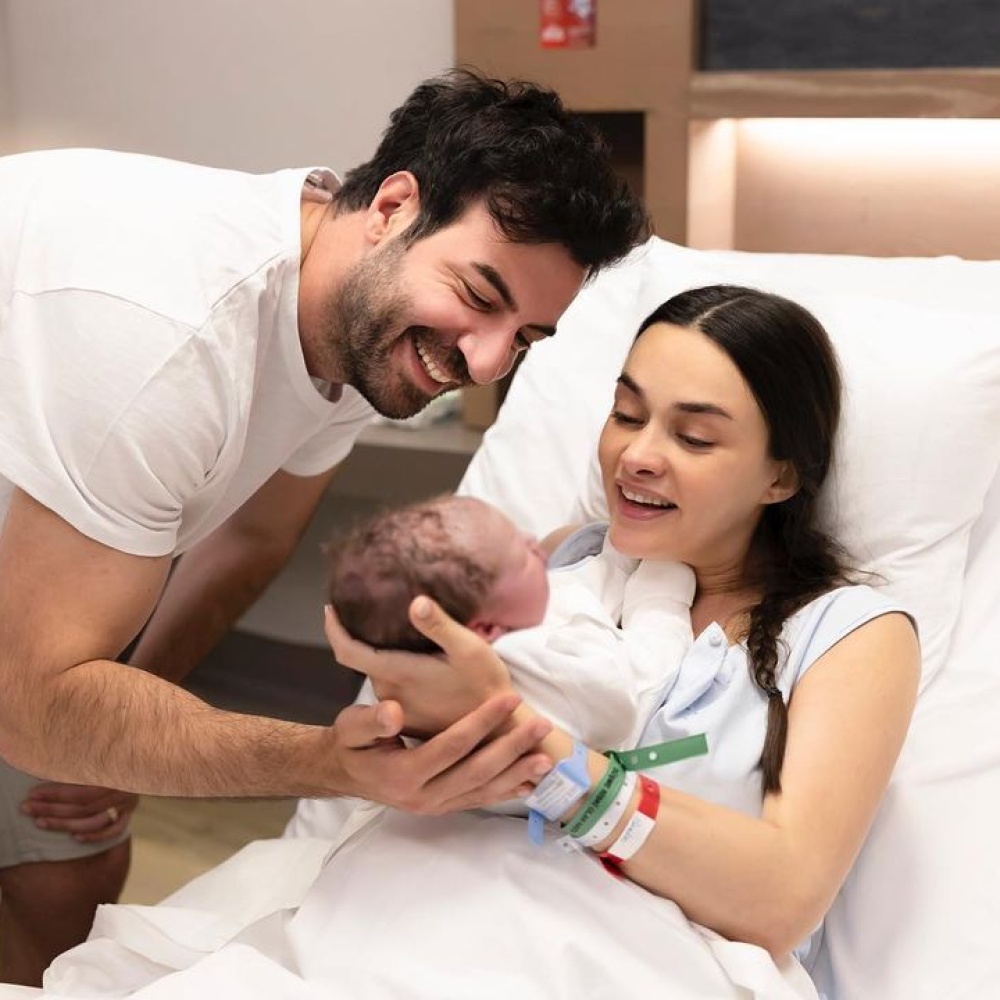 نجمات تركيا يفضلن الولادة الطبيعية