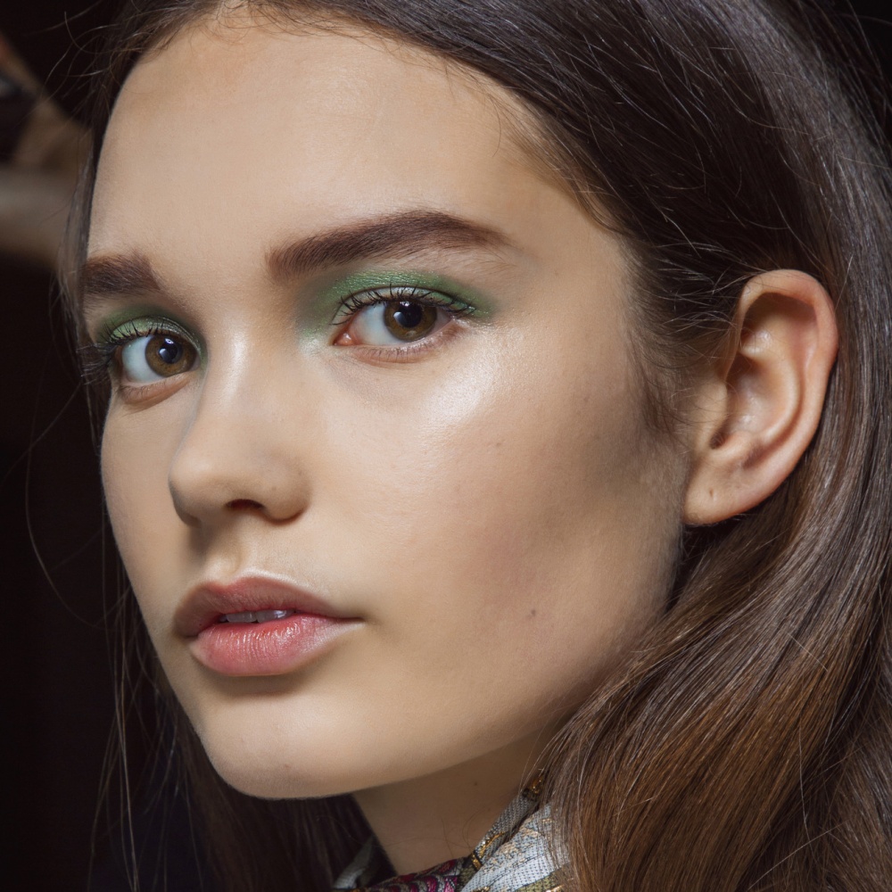 إليك الفرق بين عملية تجميل الأنف وطرف الأنف لتجميل الوجه