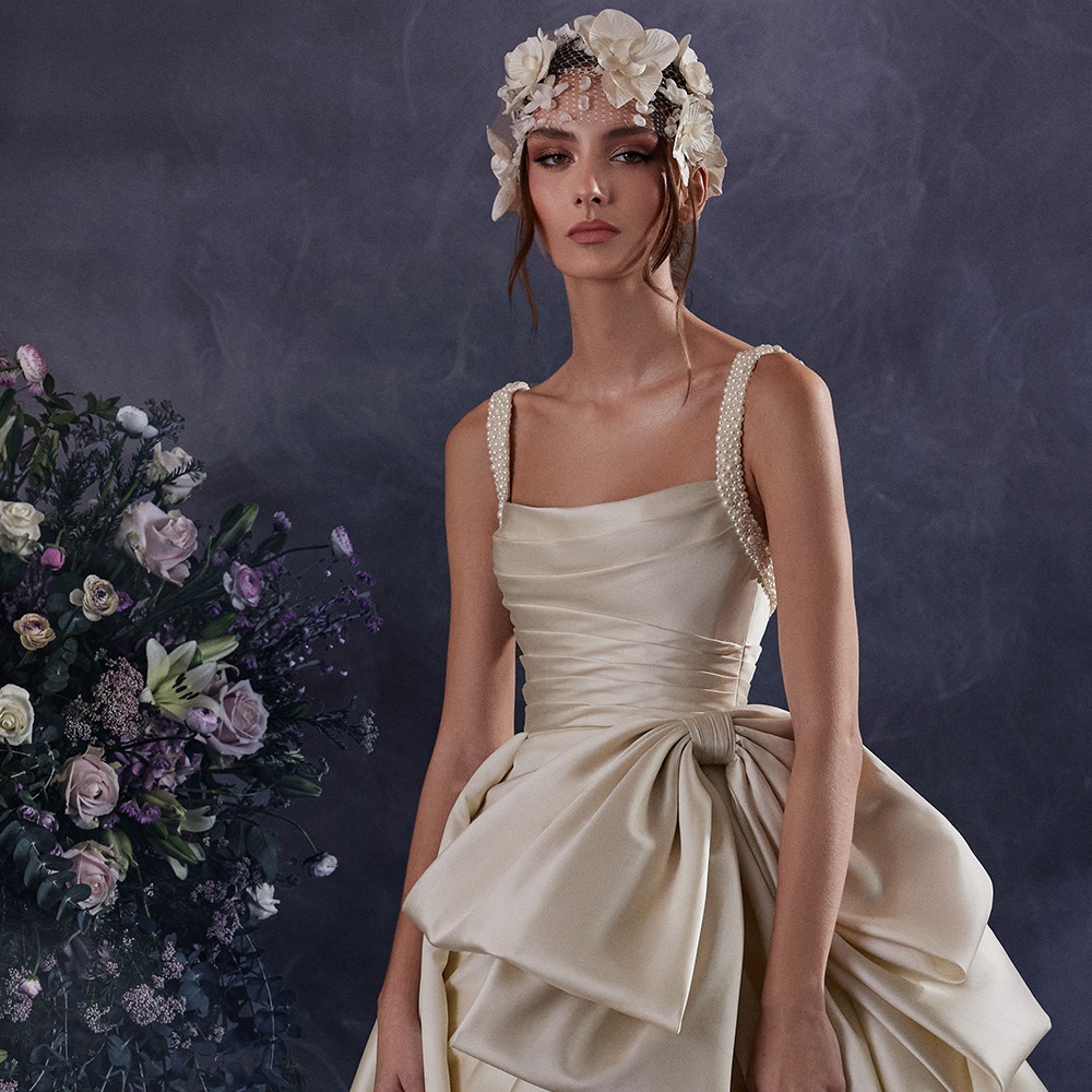 للعروس: دليلك الشامل لتصميم فستان الزفاف من الفكرة إلى التنفيذ