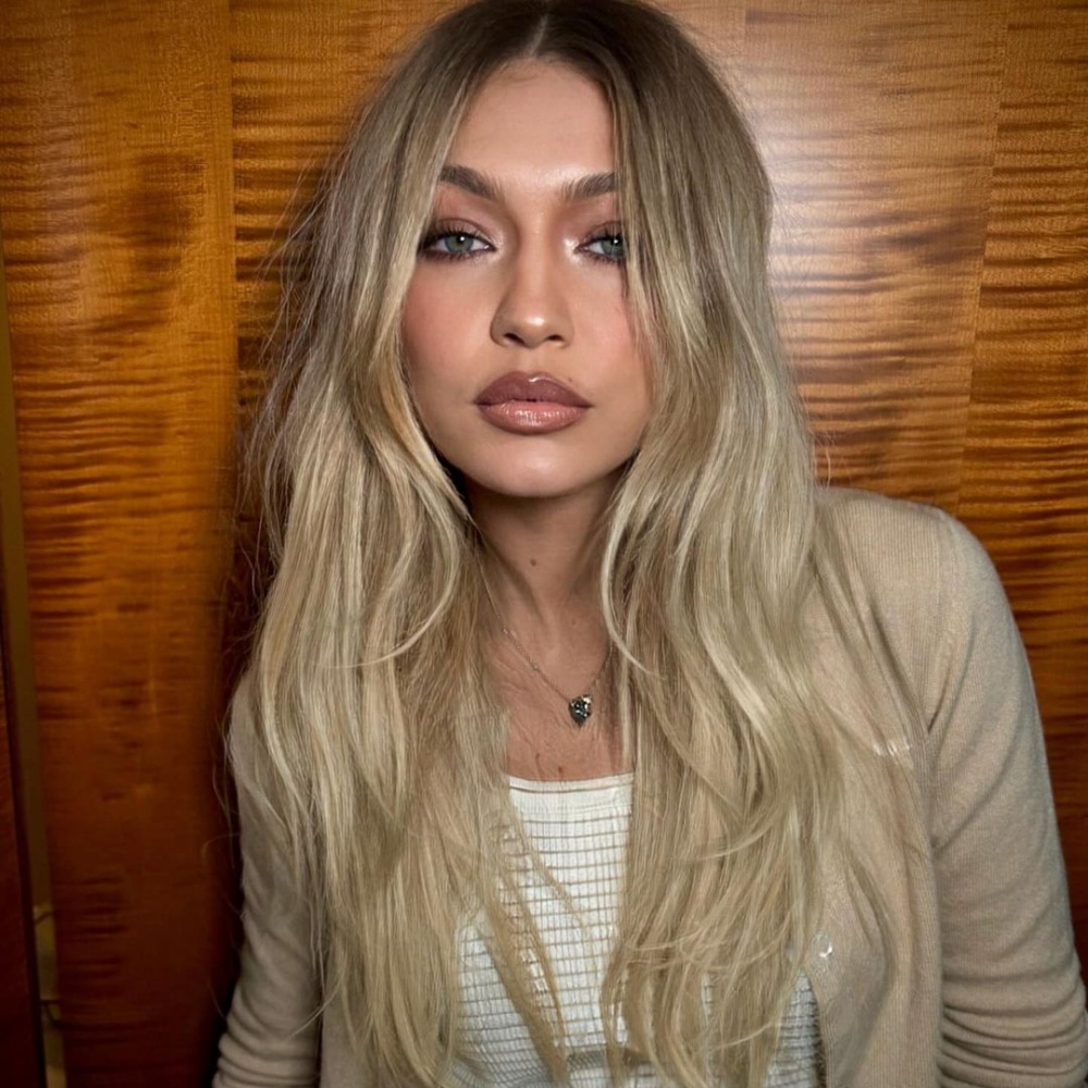 جيجي حديد 2024