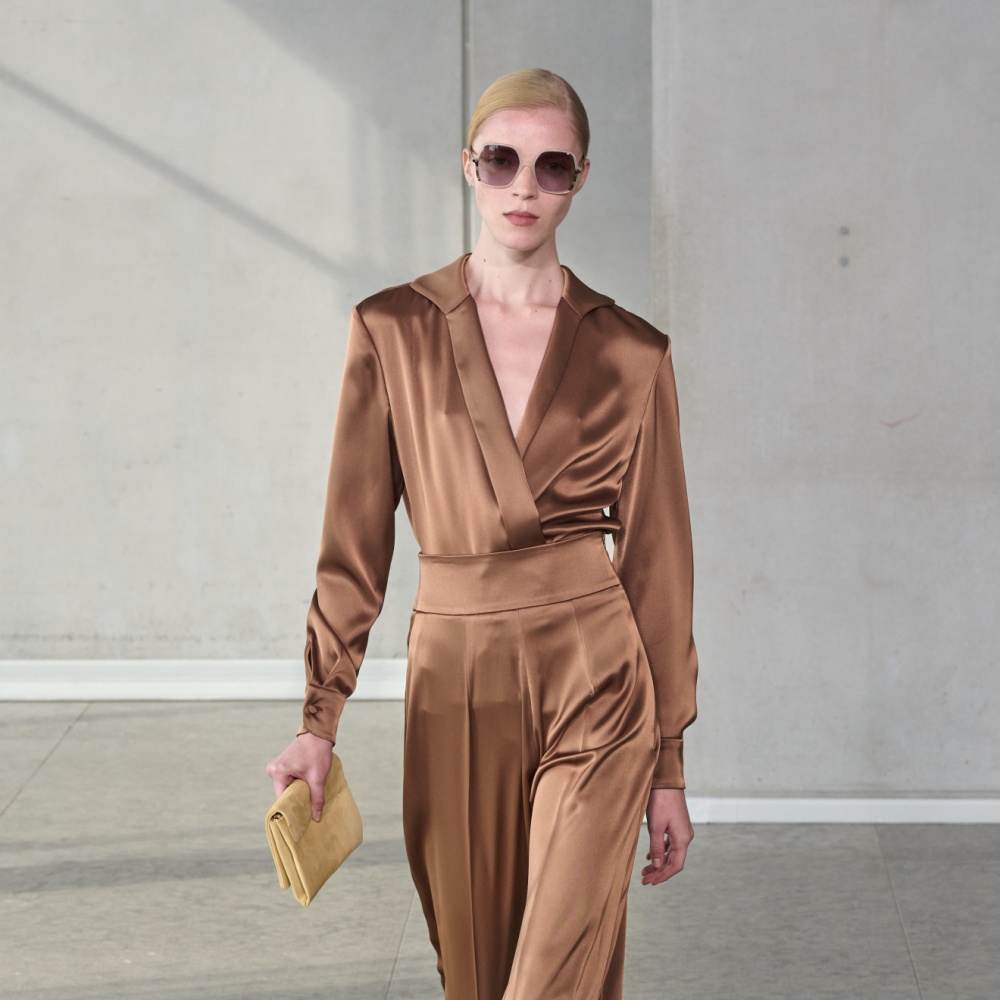 عودة الجمبسوت الترابي الى واجهة الموضة