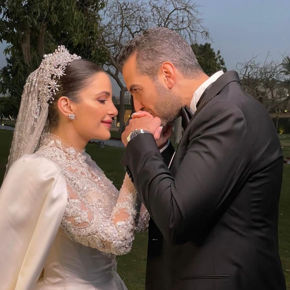 نجوم اختاروا الزواج في شهر مارس في السنوات الأخيرة بينهم الأميرة إيمان وشام الذهبي