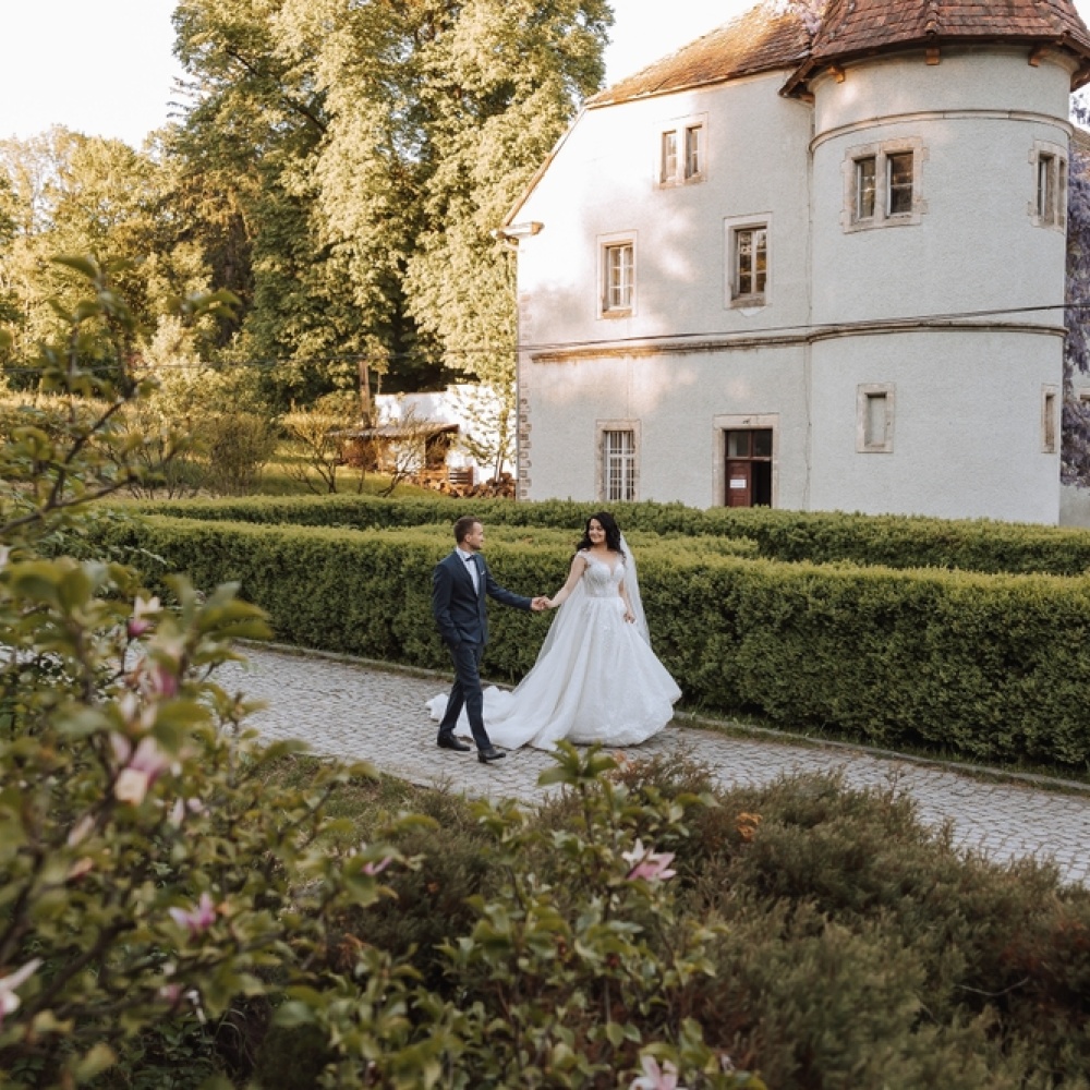 أروع القلاع حول العالم لإقامة حفلات الزفاف