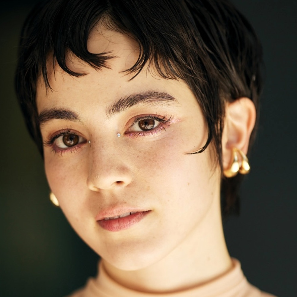 كيف تتم عمليات شد الجفون لتحصلي على عيون مشدودة وشبابية؟