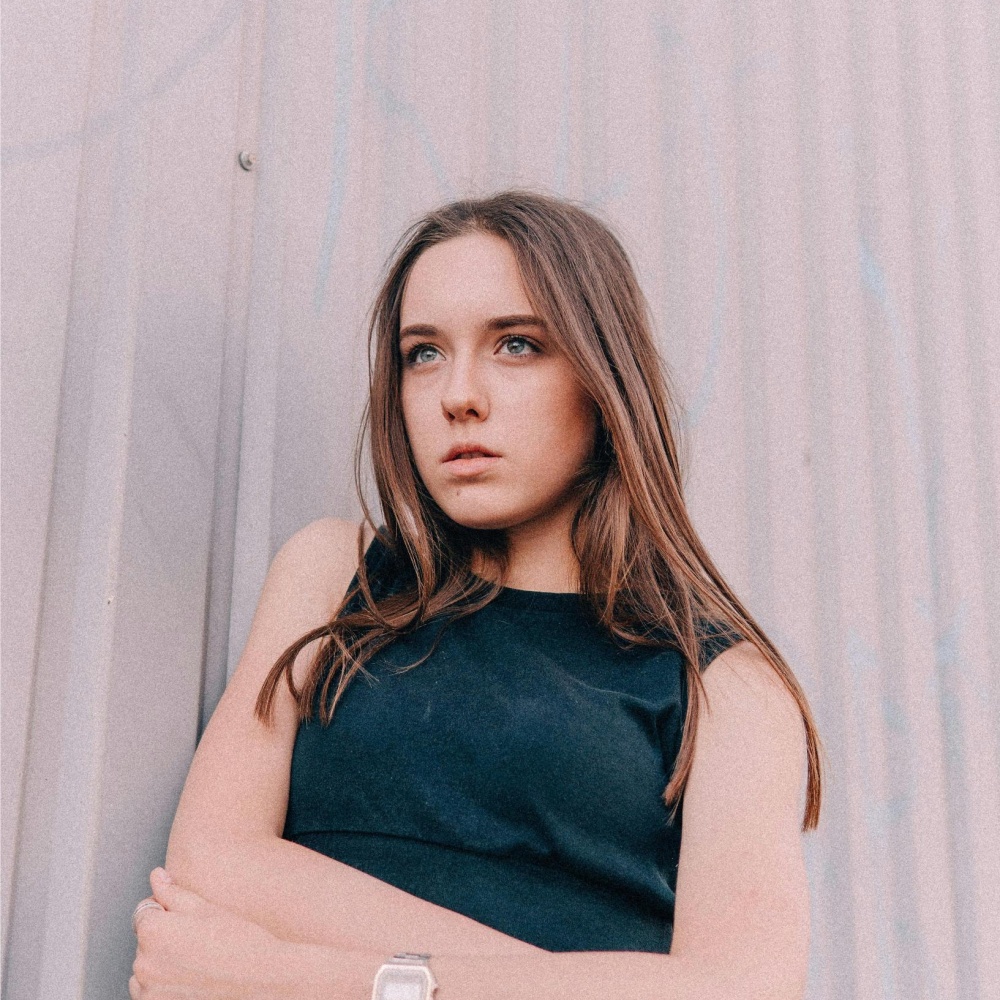 من بينها التركيز على الأولويات وخطوات أخرى...كيف تصنعّين مستقبلكِ من خلال قراراتك؟