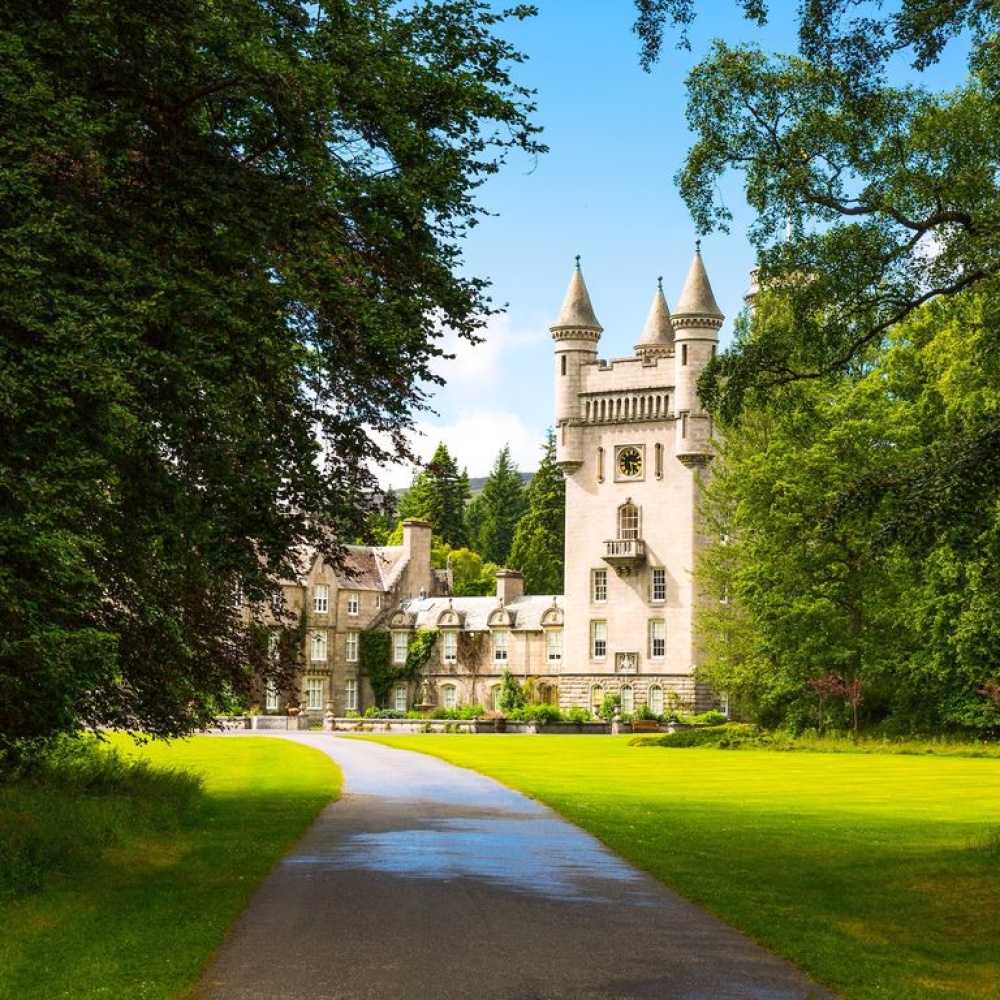 مدخل قلعة بالمورال