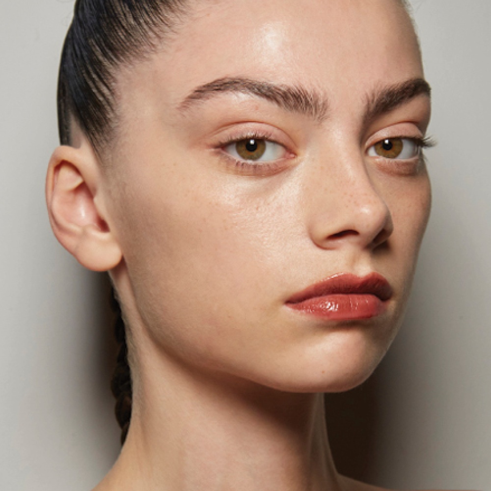 بداية جديدة لبشرتك هذا الموسم مع هذه المستحضرات الفعالة