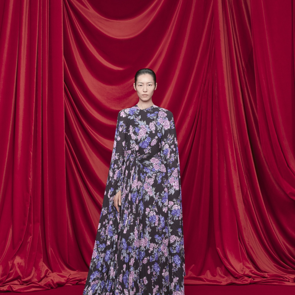 فساتين صيفية للمحجبات اختيارها لابراز أناقتك في ربيع وصيف 2024!