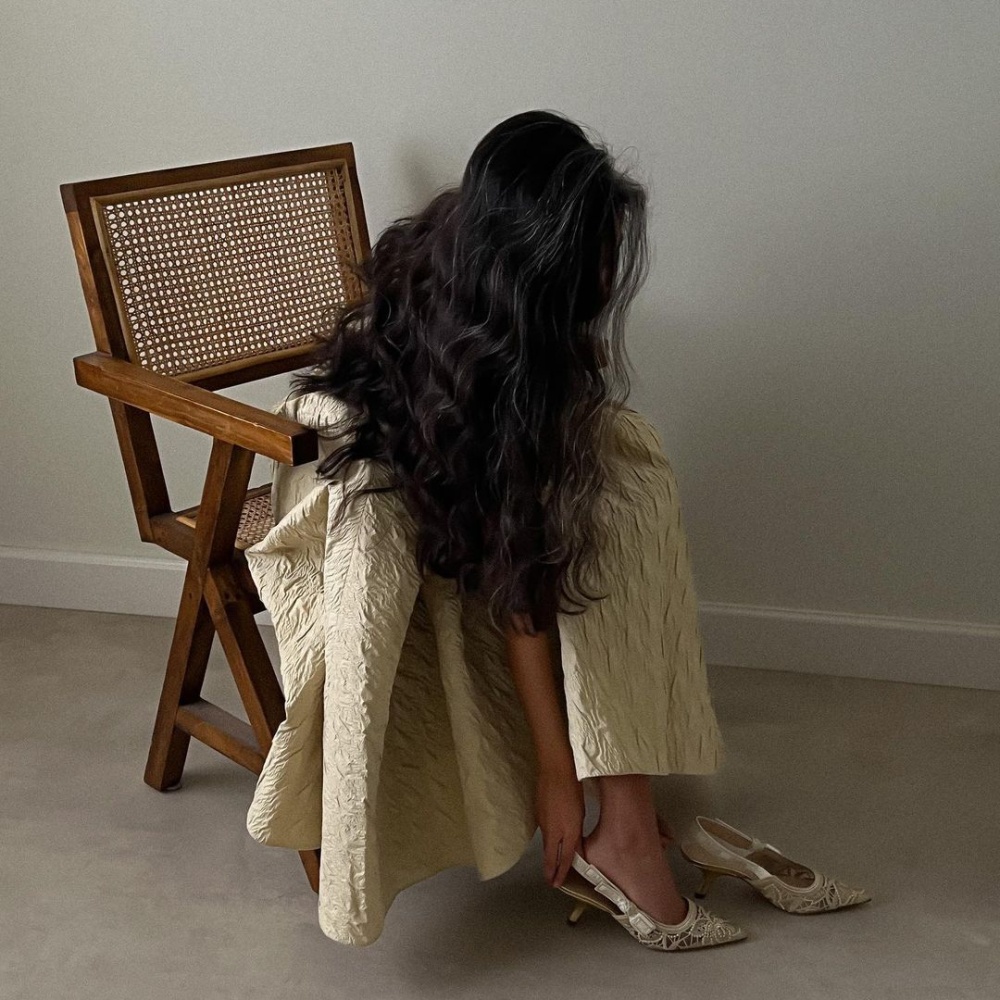 المؤثرة رهف الحربي تختار لـ"هي" 11 قطعة لإطلالة كلاسيكية في عيد الفطر 