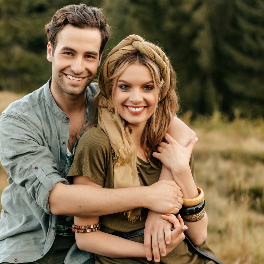 الشريك المثالي هو من يحرص عليك وعلى مشاعرك هو الذي يحقق سعادتك واستقرارك النفسي والعاطفي