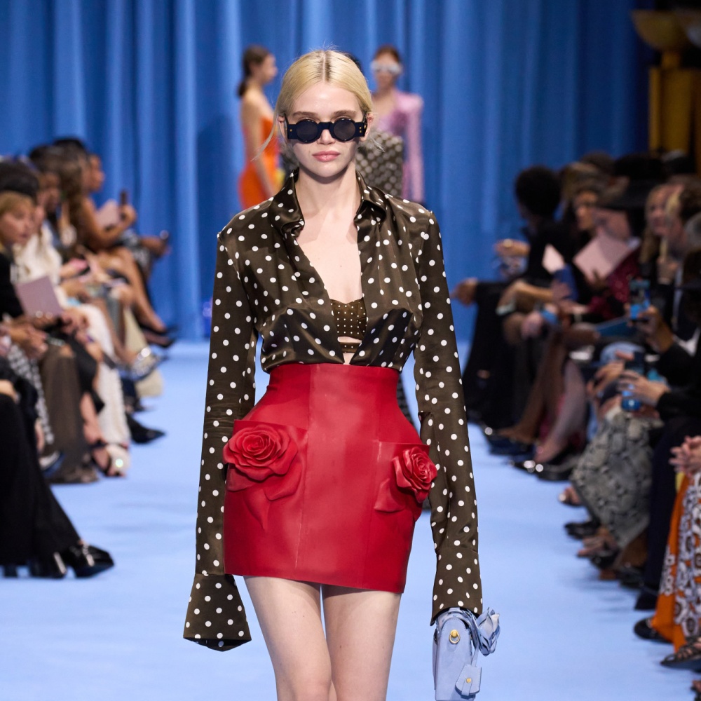 التنورة كما لم ترينها من قبل في مجموعات ربيع وصيف 2024