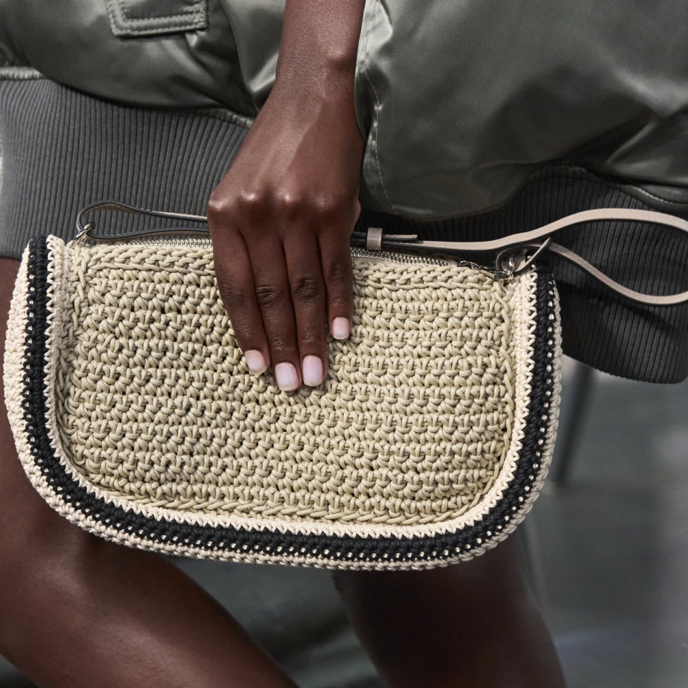 حقائب الكروشيه المتجددة في الصيف