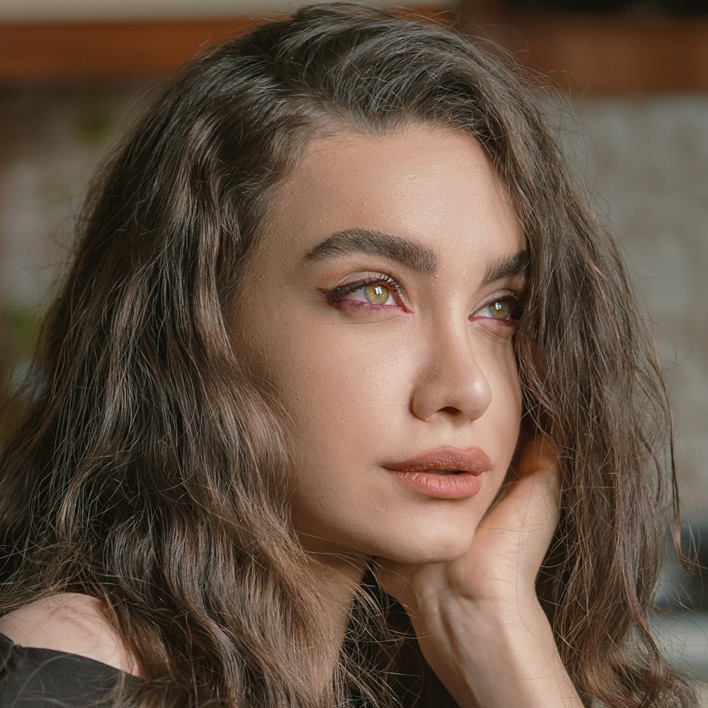 تقنيات تجميلية لتنعيم وإعادة تشكيل البشرة في موسم الصيف